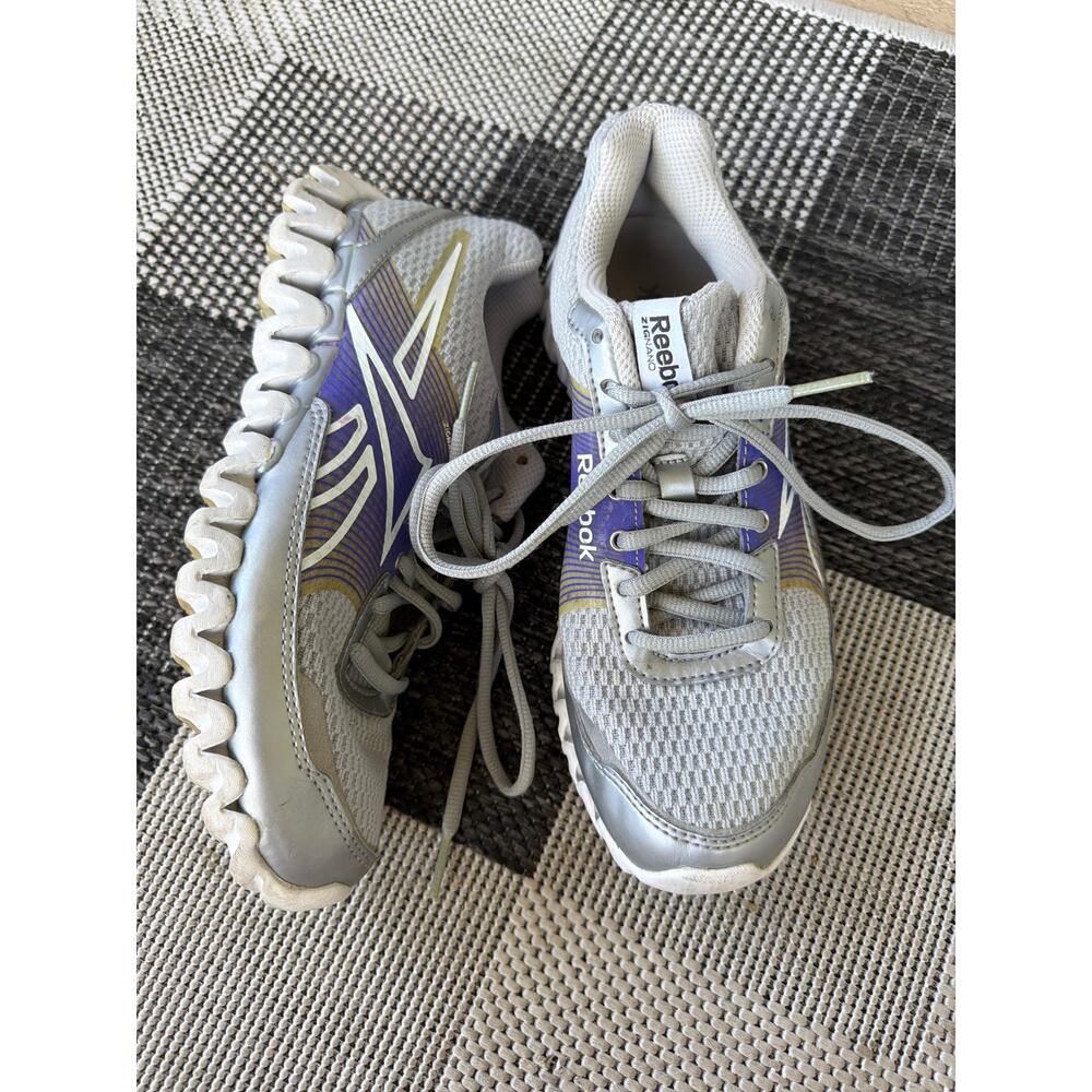 REEBOK Zigtech Train Womens Running 039501 Size 6.5 Athletic Shoes Silver Purple